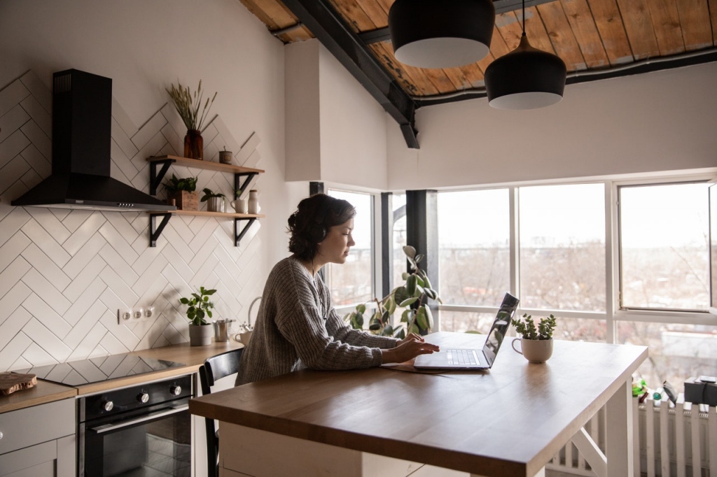 8 Design Tips For Making The Most Of Your Small Kitchen